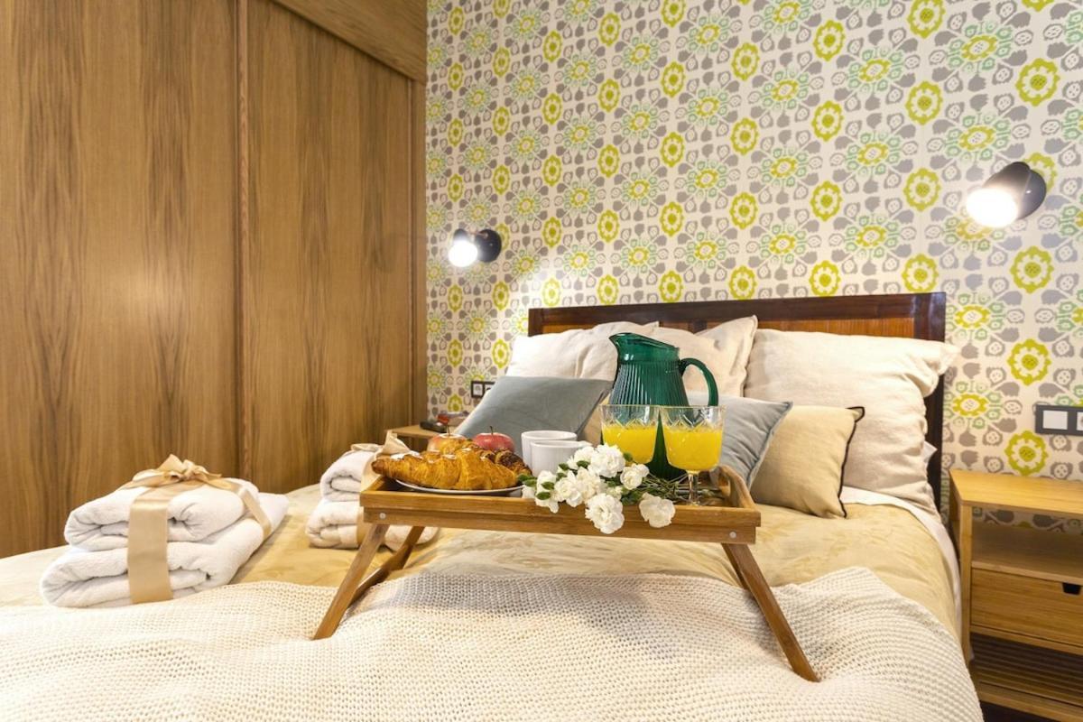 -Malagasunapts- Privateterrace Freeparking Pool Bagian luar foto