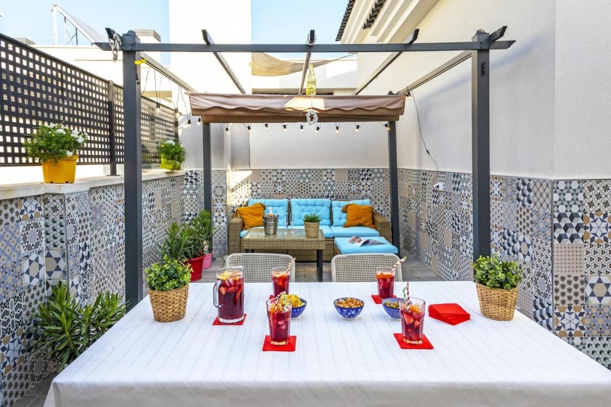 -Malagasunapts- Privateterrace Freeparking Pool Bagian luar foto