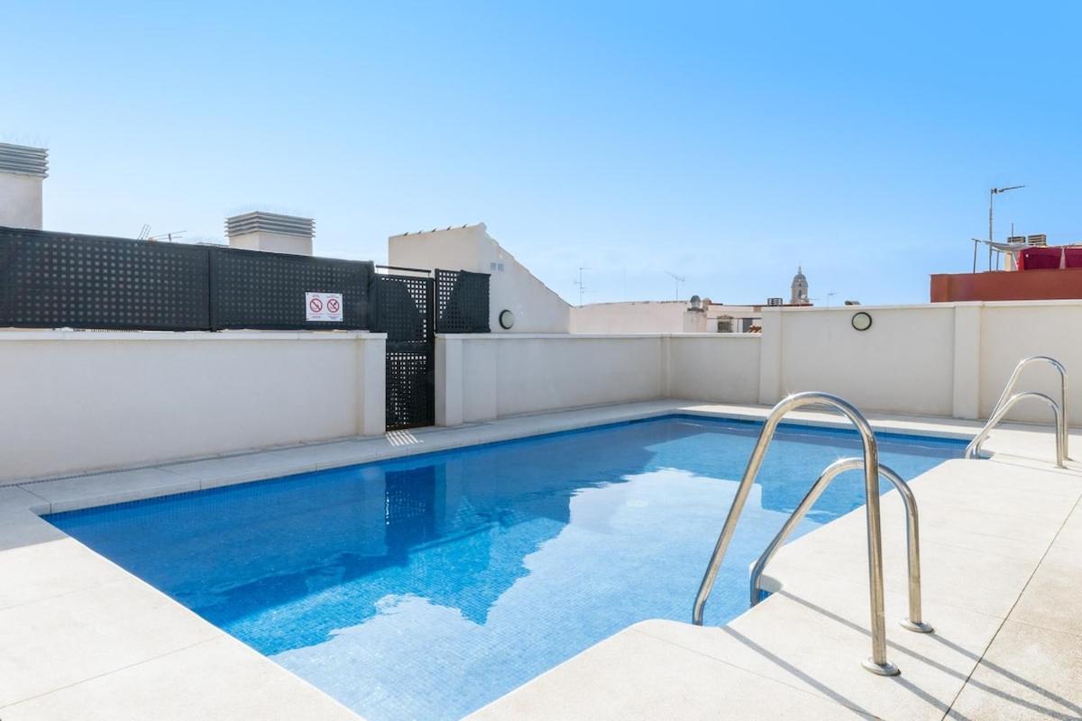 -Malagasunapts- Privateterrace Freeparking Pool Bagian luar foto
