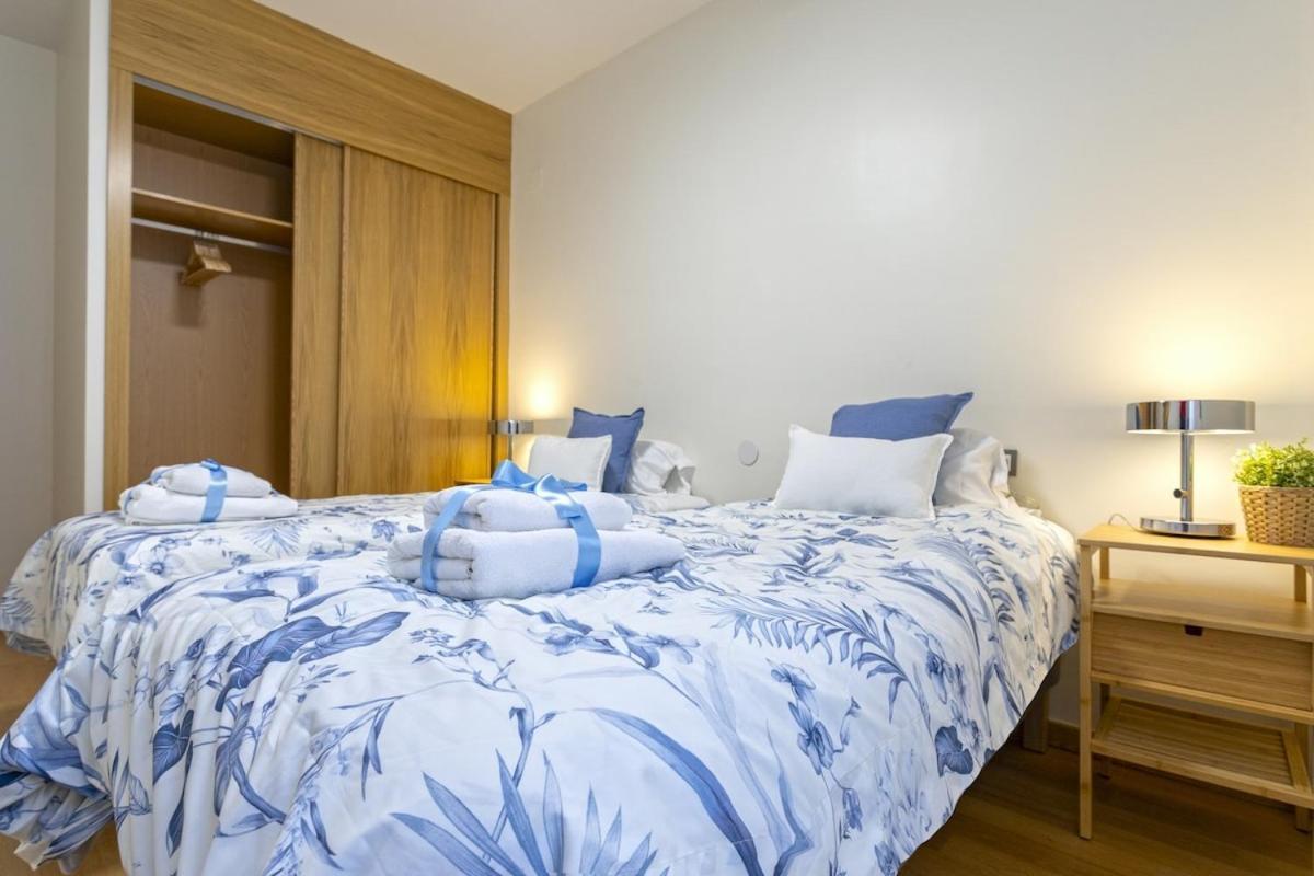 -Malagasunapts- Privateterrace Freeparking Pool Bagian luar foto